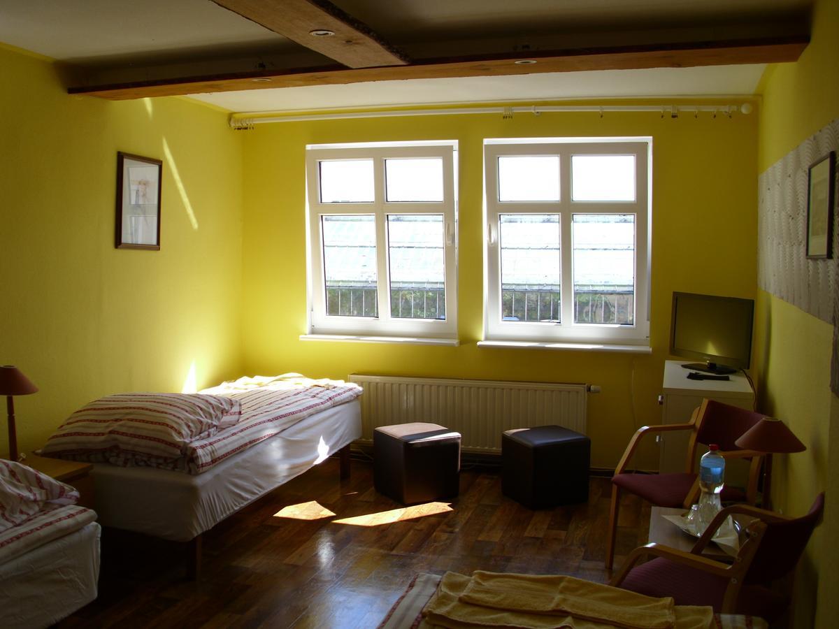 Pokoje Goscinne Irene Poznan Exterior photo